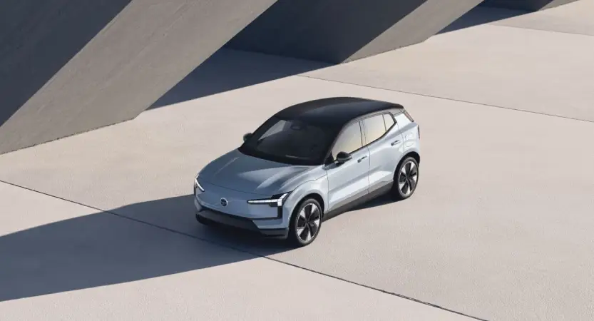 El pequeño SUV eléctrico de Volvo recibe un trato rudo y aventurero. Es el 2026 Volvo EX30 Cross Country 
